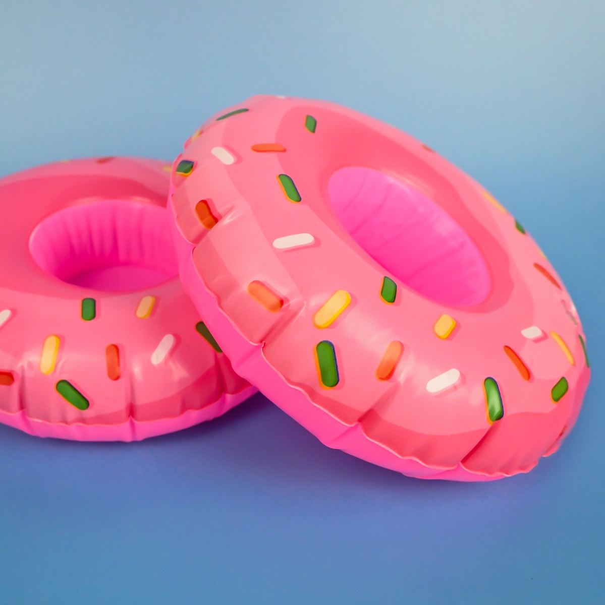 Wicked Partystore Inflatable Donut Coaster 2