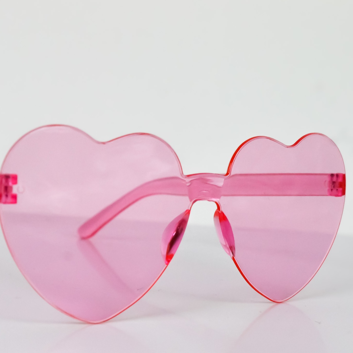 Heart Sunglasses Light Pink Wicked Partystore 3
