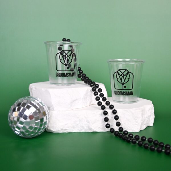 Groomsmen Plastic Shot Glasses Wicked Partystore 1