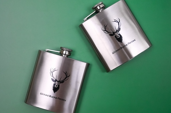 10 Groomsman Gifts For Your Groom Crew Flask Set