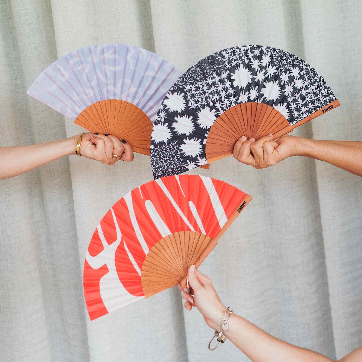 Fanni Fans Pack Of 3 Wicked Party Store 1